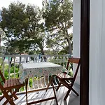 Pensión Nugal Makarska