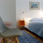 Nugal Pensión Makarska
