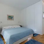 Pensión Nugal Makarska