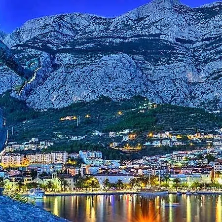 Pensión Nugal 3*