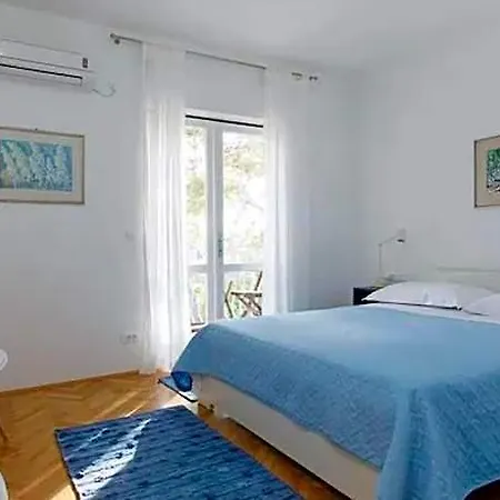 Nugal Makarska