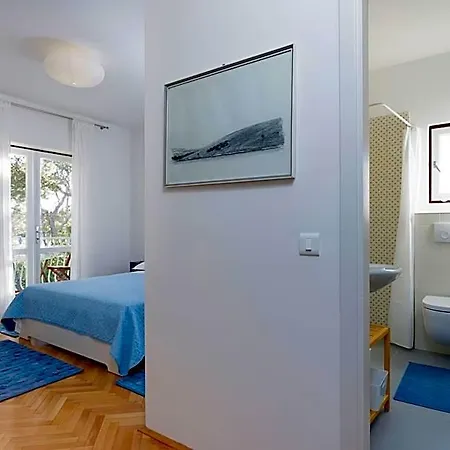 Nugal Pensión Makarska