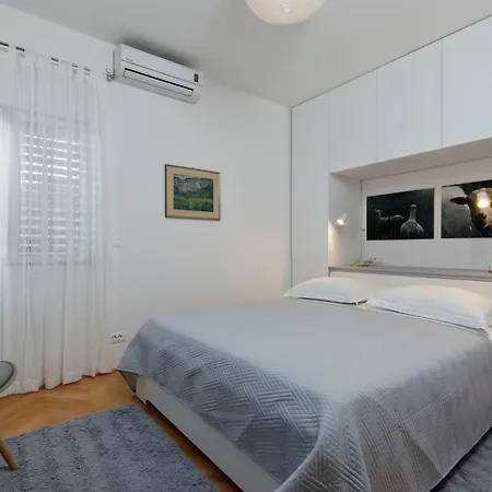 Nugal 3* Makarska
